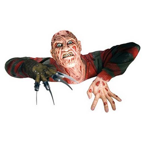 Nightmare on Elm Street Freddy Krueger Grave Walker Statue